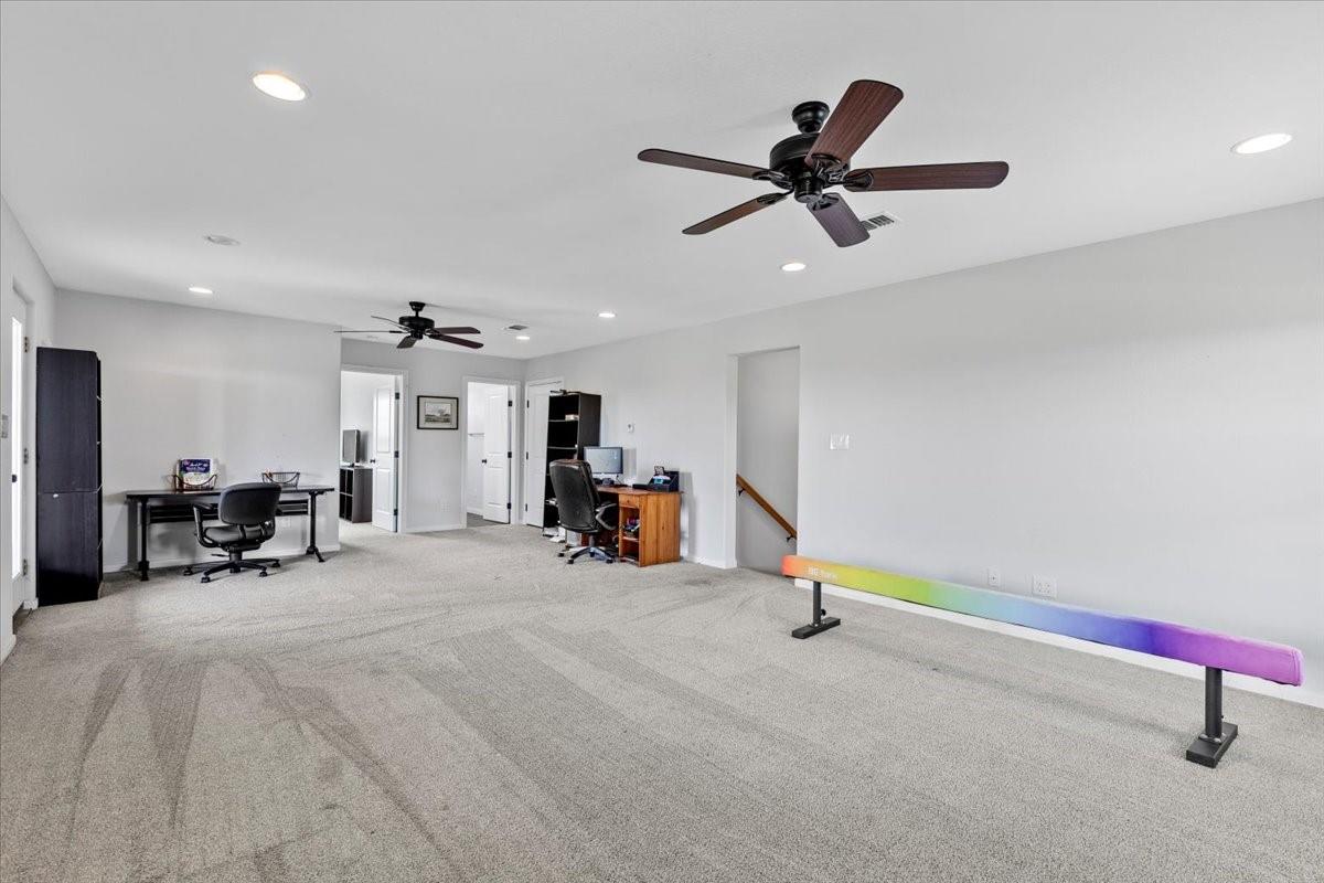 1883 Watterson Rd, Red Rock, TX 78662