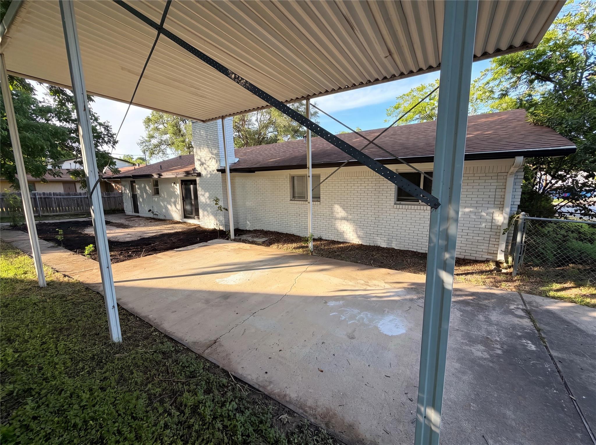 2609 Loyola Ln, Austin, TX 78723