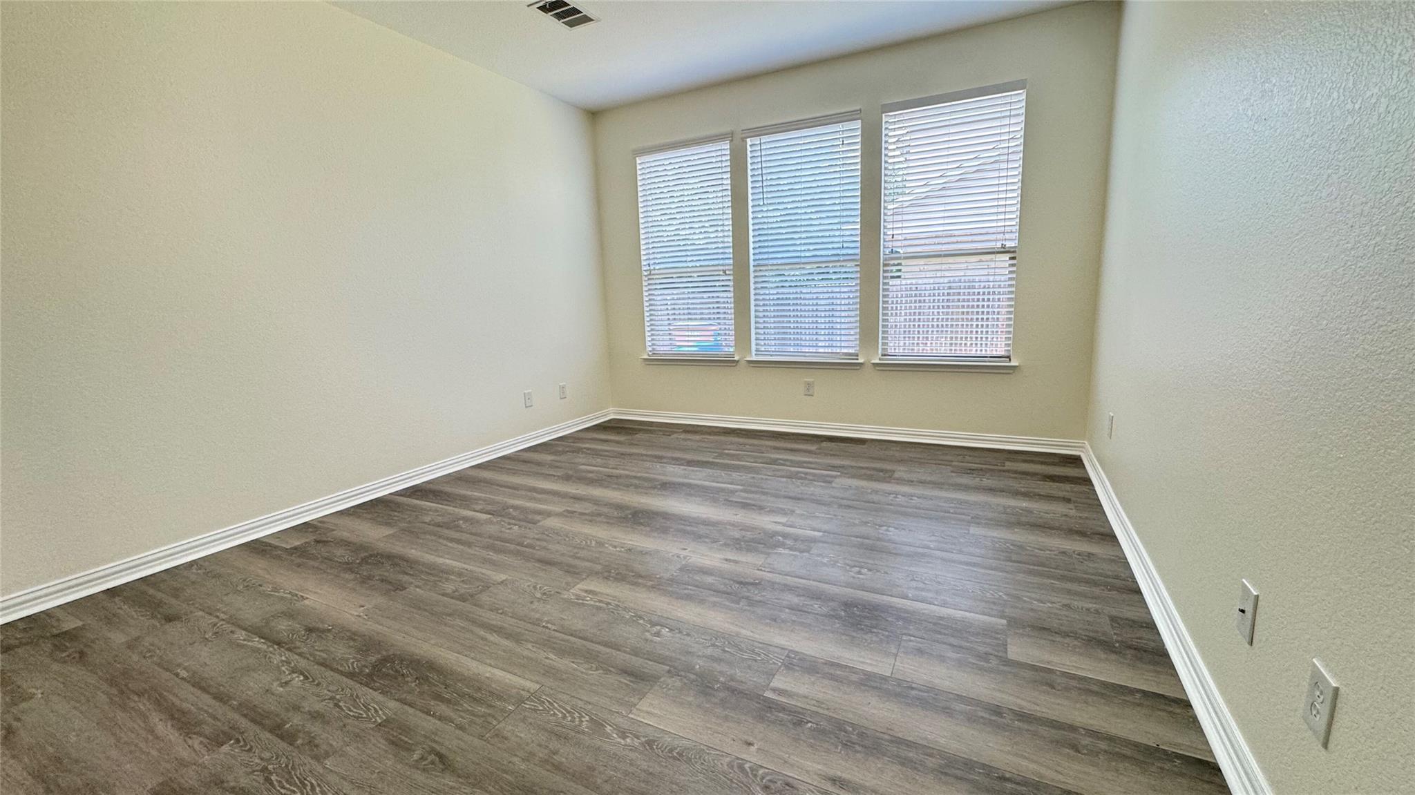 1324 Tillerfield, Austin, TX 78748