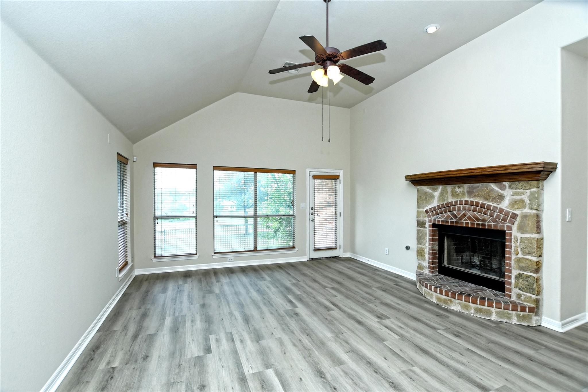 1907 Windberry Path, Round Rock, TX 78665