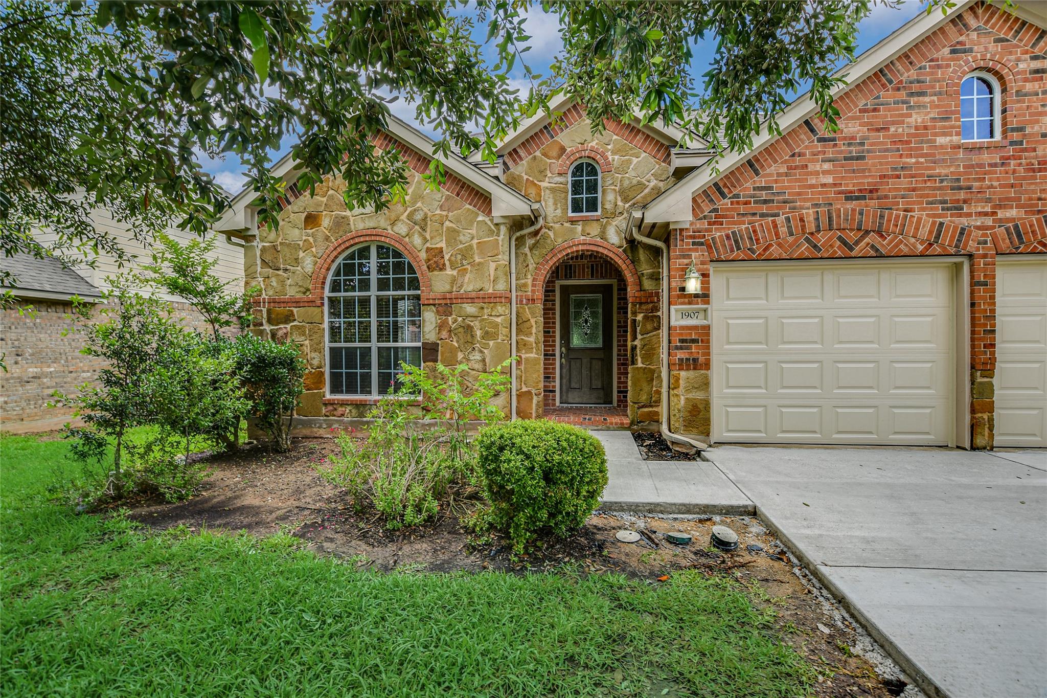 1907 Windberry Path, Round Rock, TX 78665