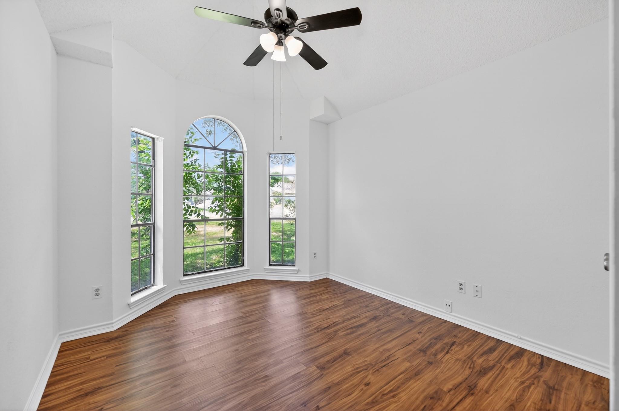 1222 Ivybridge Dr, Pflugerville, TX 78660