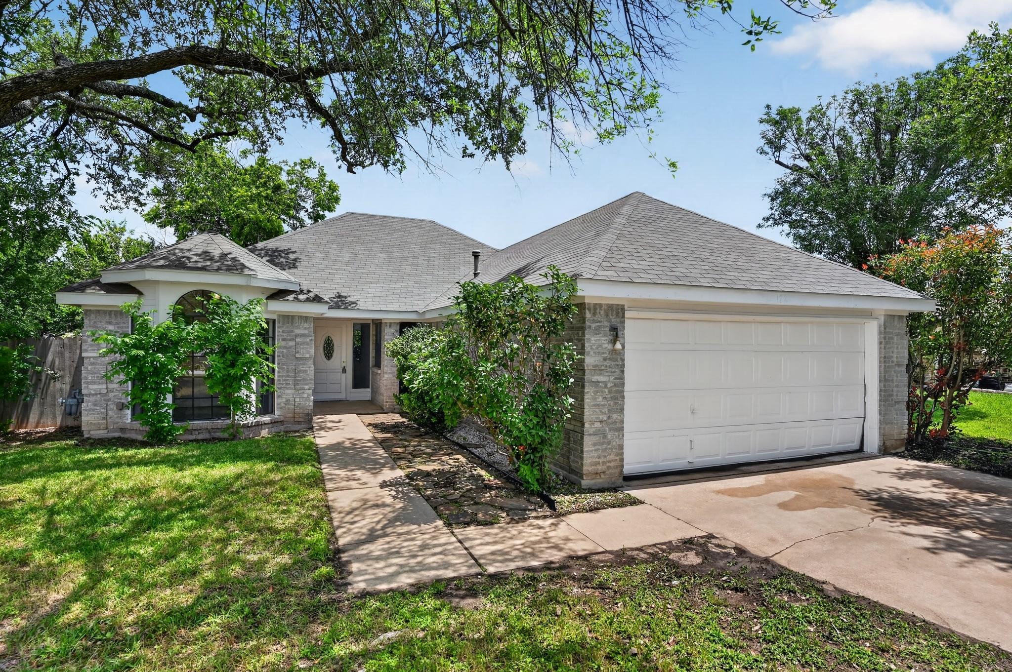 1222 Ivybridge Dr, Pflugerville, TX 78660