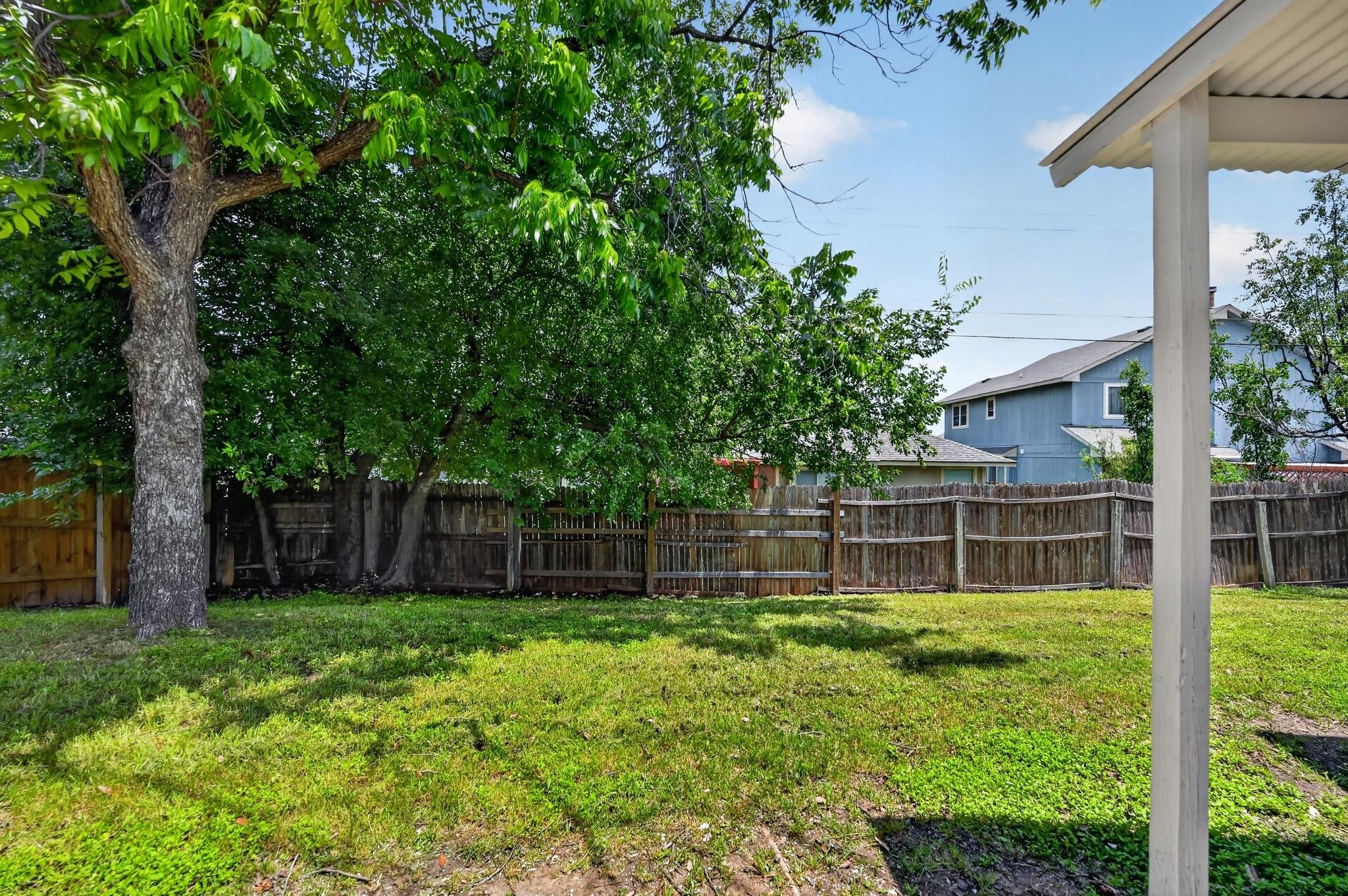 1222 Ivybridge Dr, Pflugerville, TX 78660