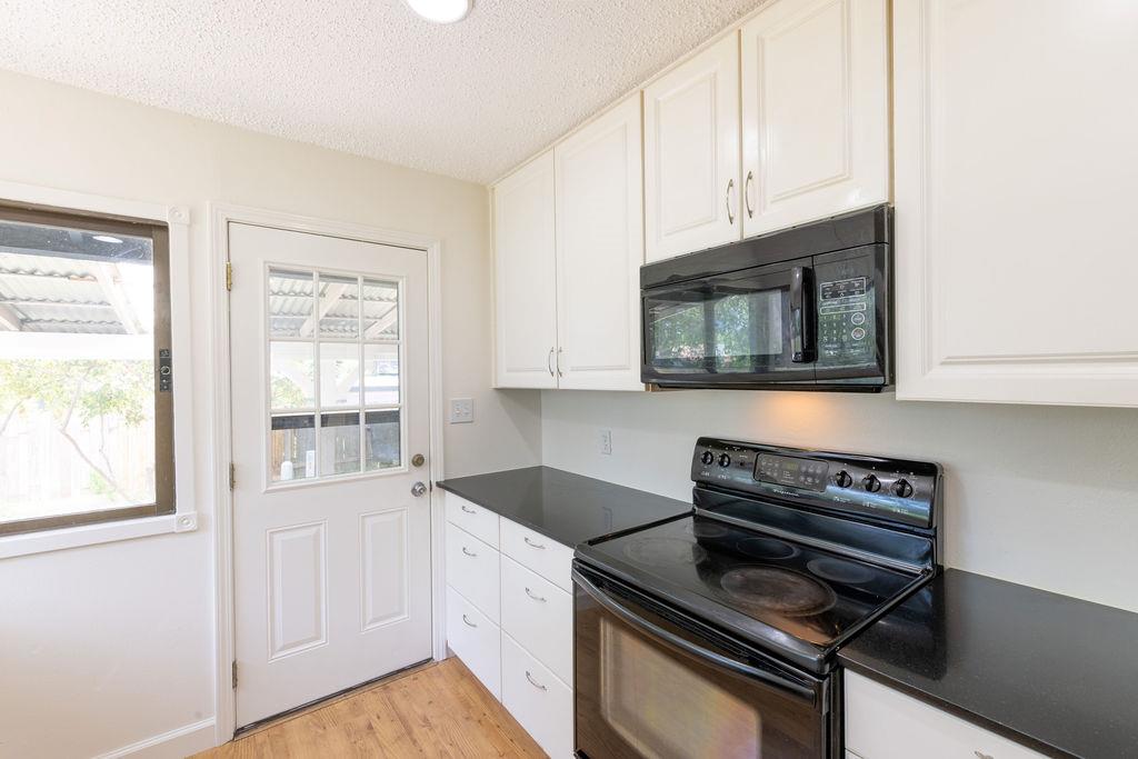 5310 Presidio Rd, Austin, TX 78745