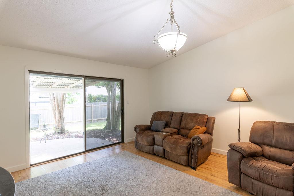 5310 Presidio Rd, Austin, TX 78745