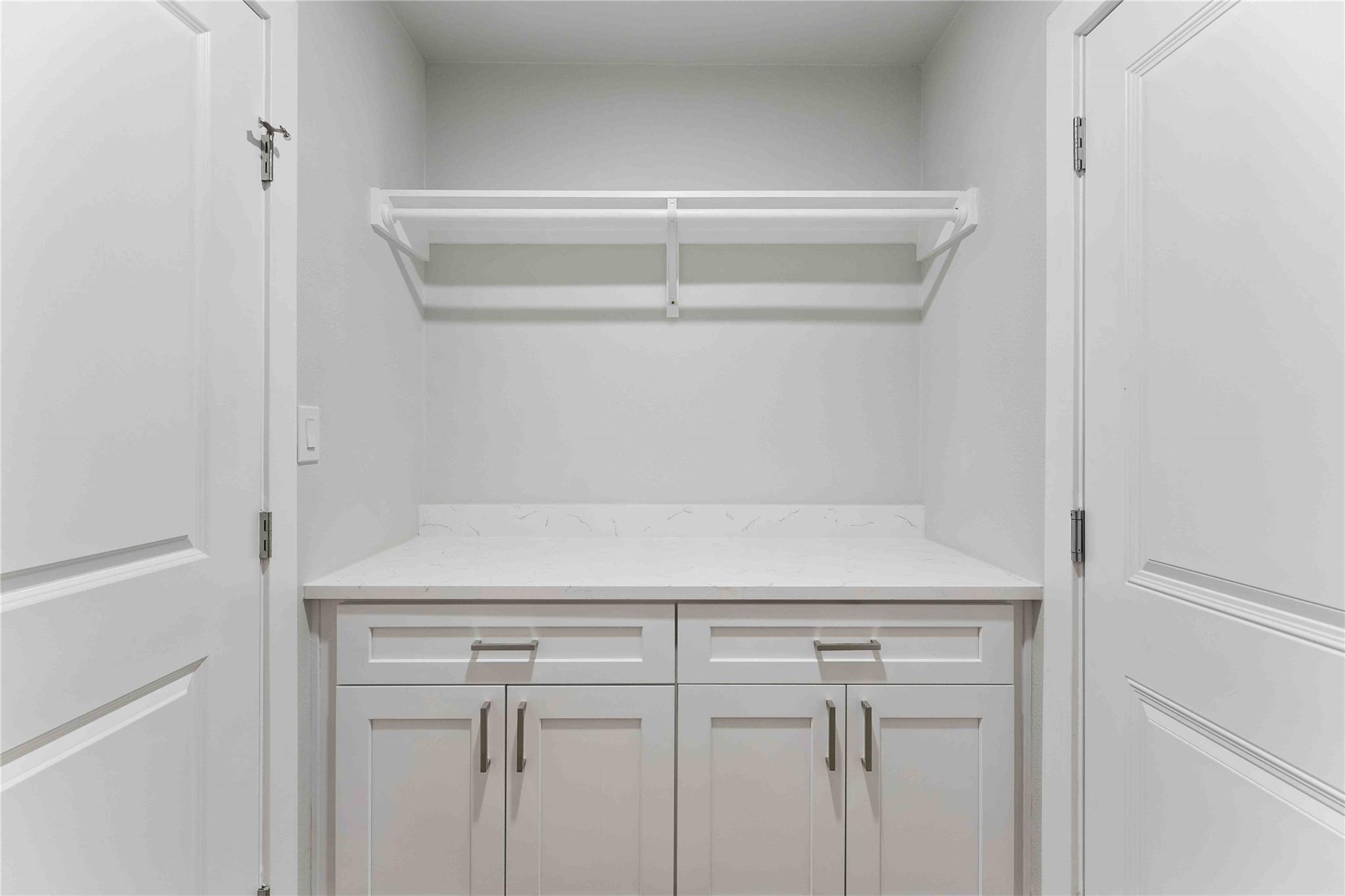 2306 Standish Dr, Austin, TX 78745