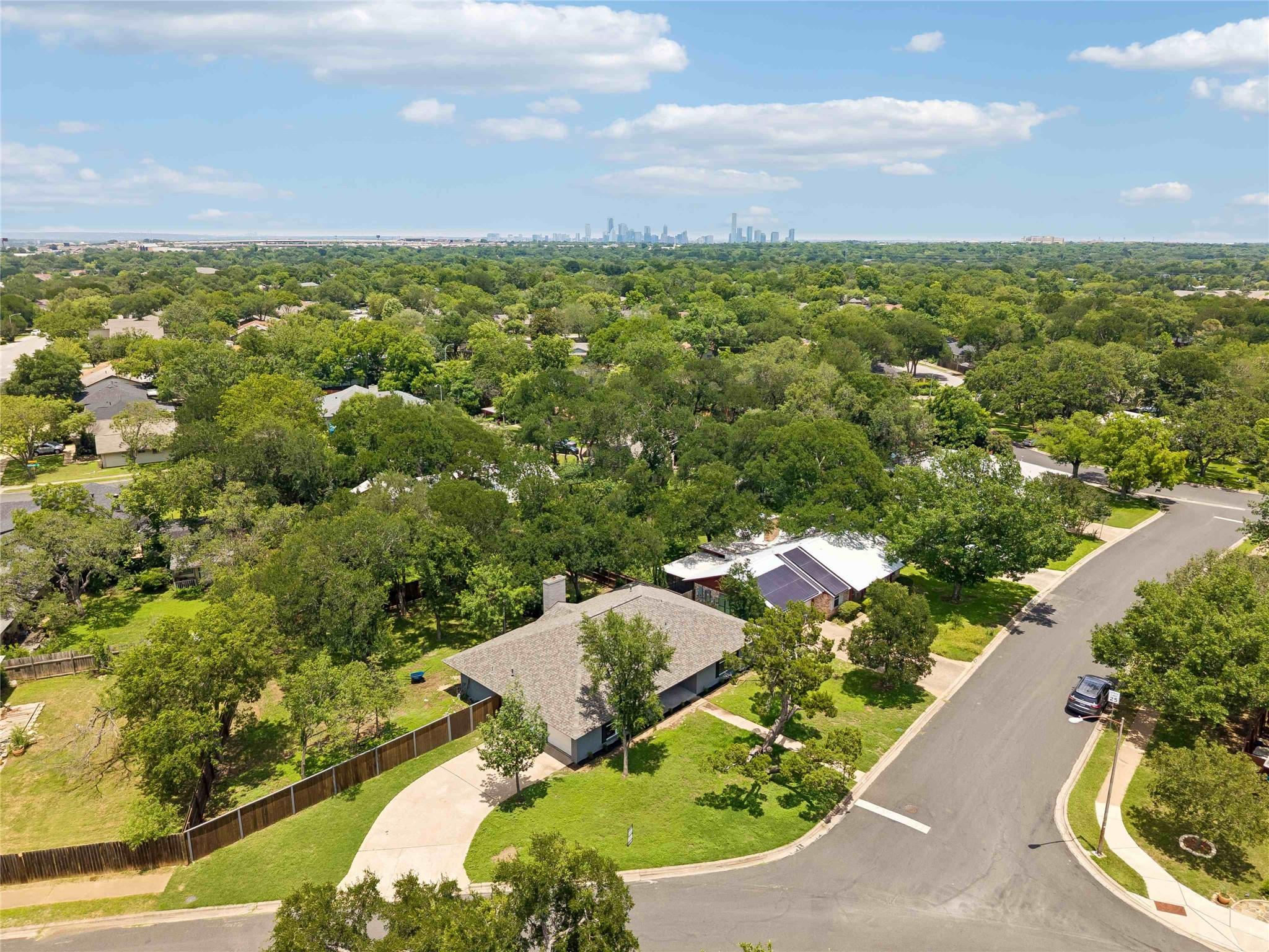 2306 Standish Dr, Austin, TX 78745