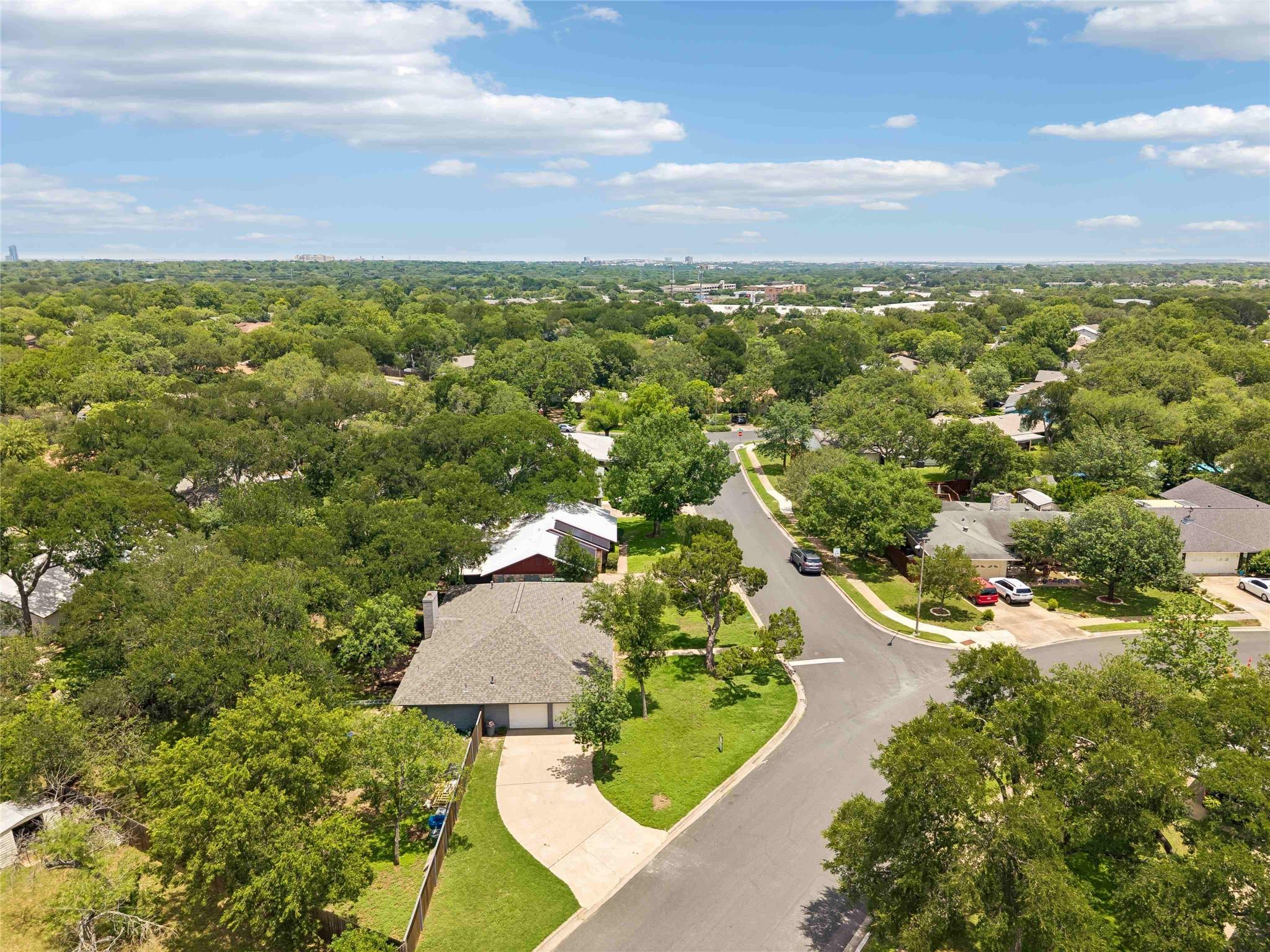 2306 Standish Dr, Austin, TX 78745