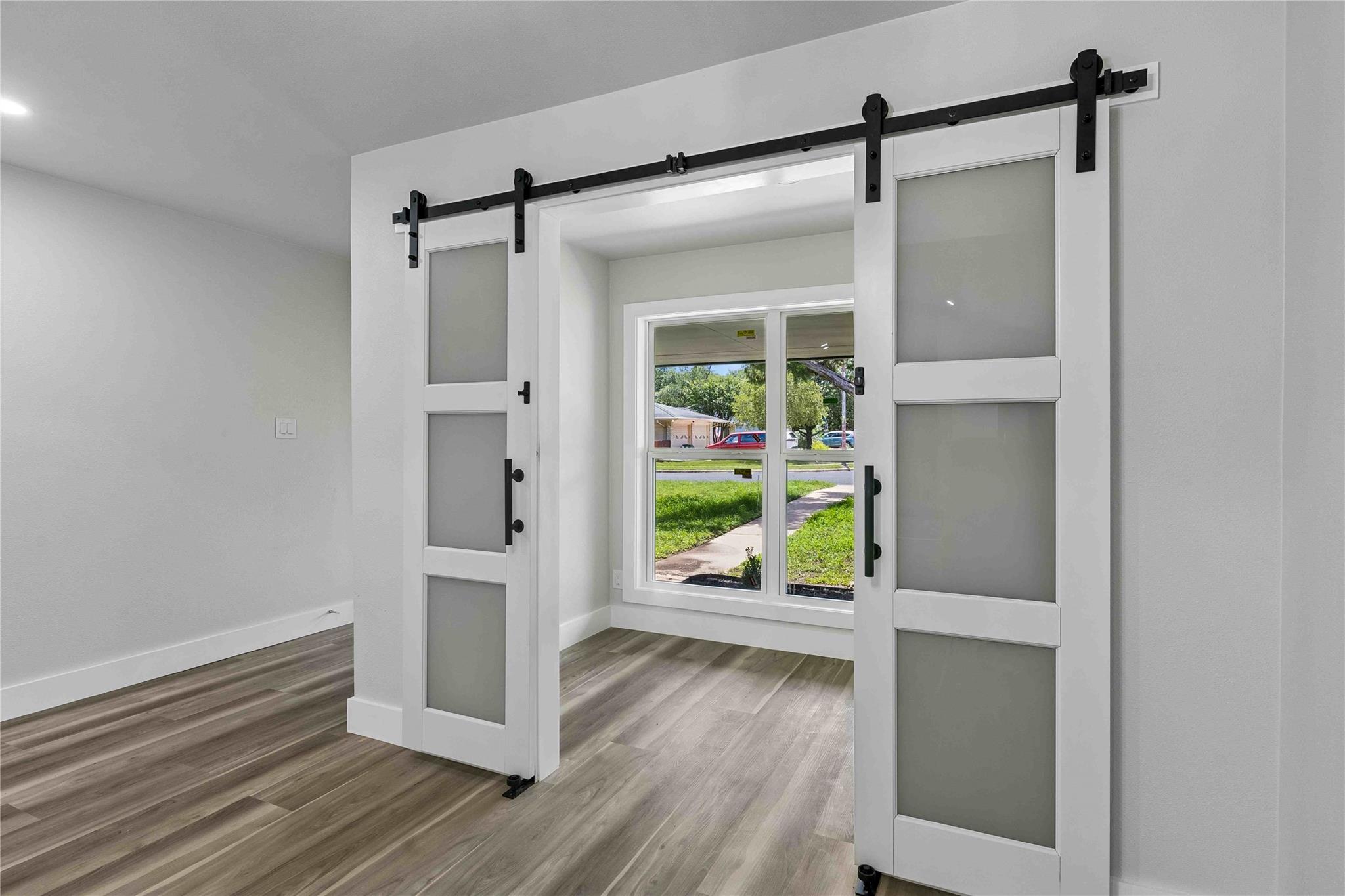 2306 Standish Dr, Austin, TX 78745