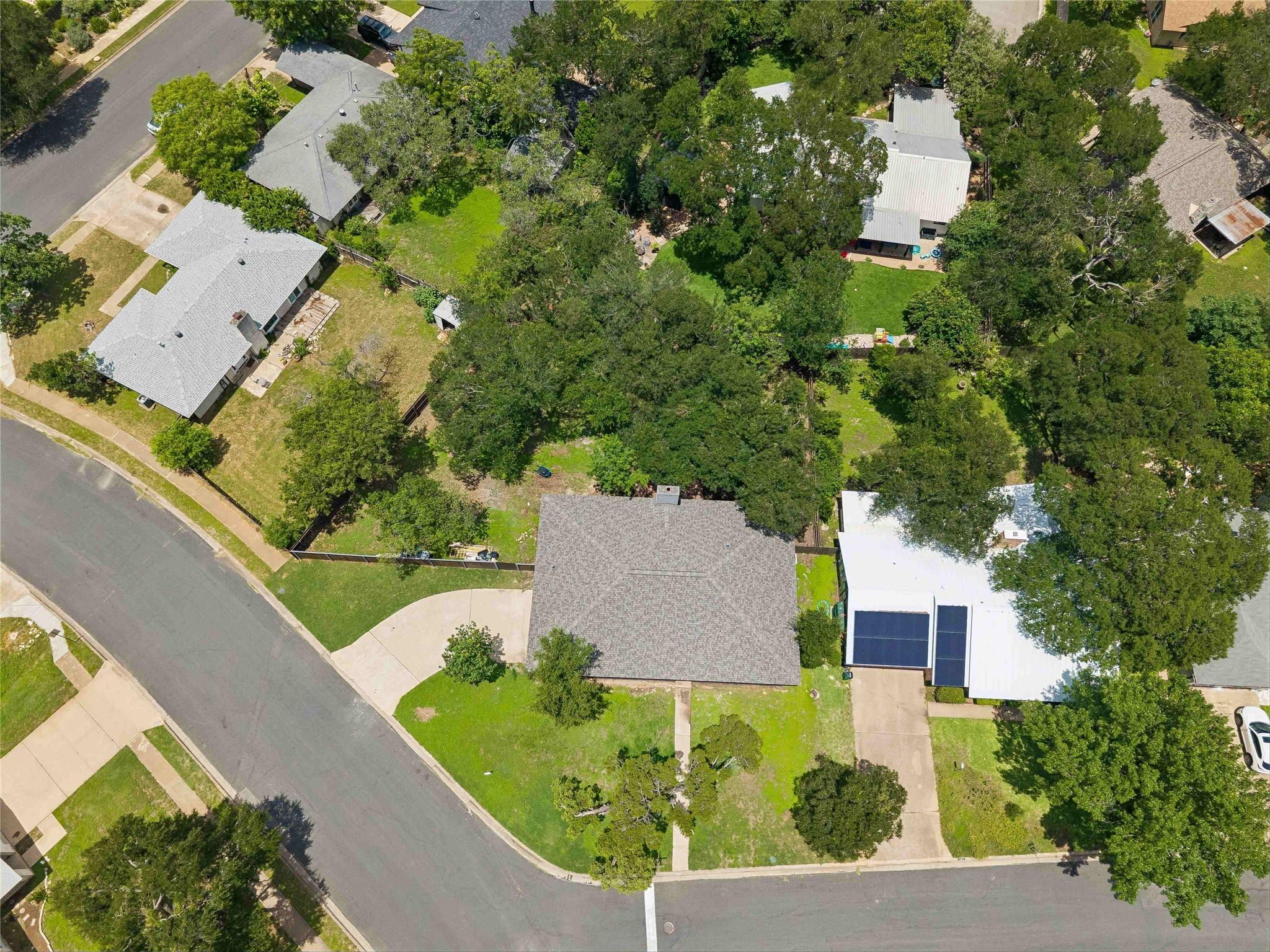 2306 Standish Dr, Austin, TX 78745