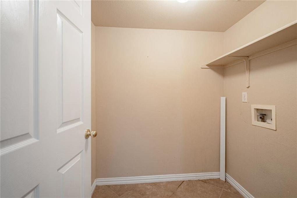 1709 Royal Ascot Dr, Pflugerville, TX 78660