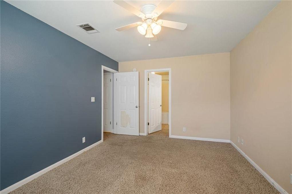 1709 Royal Ascot Dr, Pflugerville, TX 78660