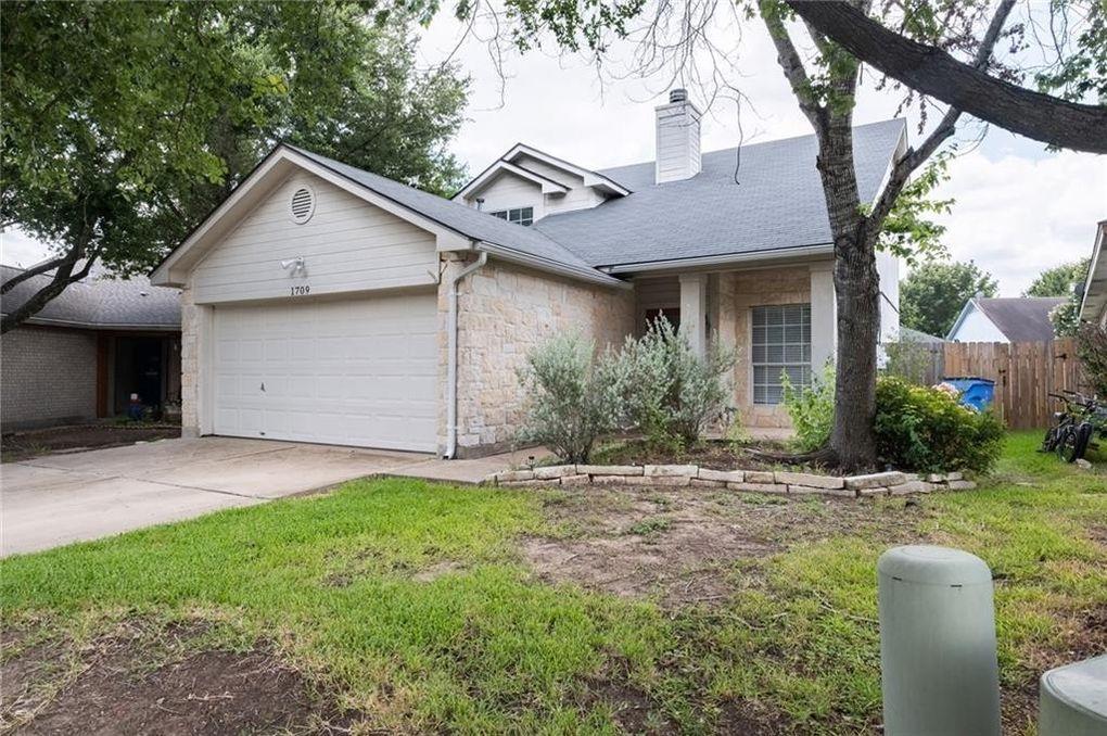 1709 Royal Ascot Dr, Pflugerville, TX 78660