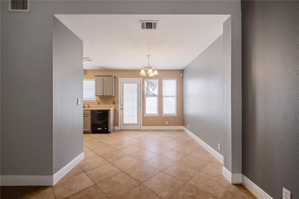 1709 Royal Ascot Dr, Pflugerville, TX 78660