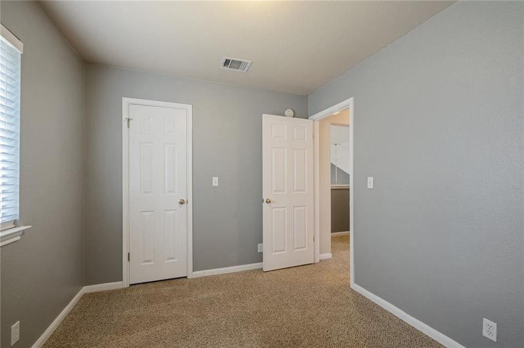 1709 Royal Ascot Dr, Pflugerville, TX 78660