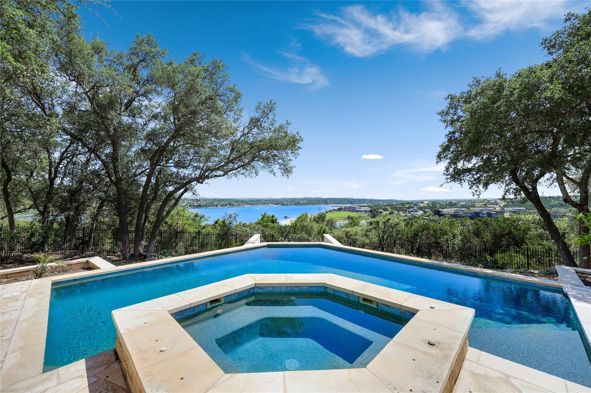 1326 Osprey Ridge Loop, Lago Vista, TX 78645