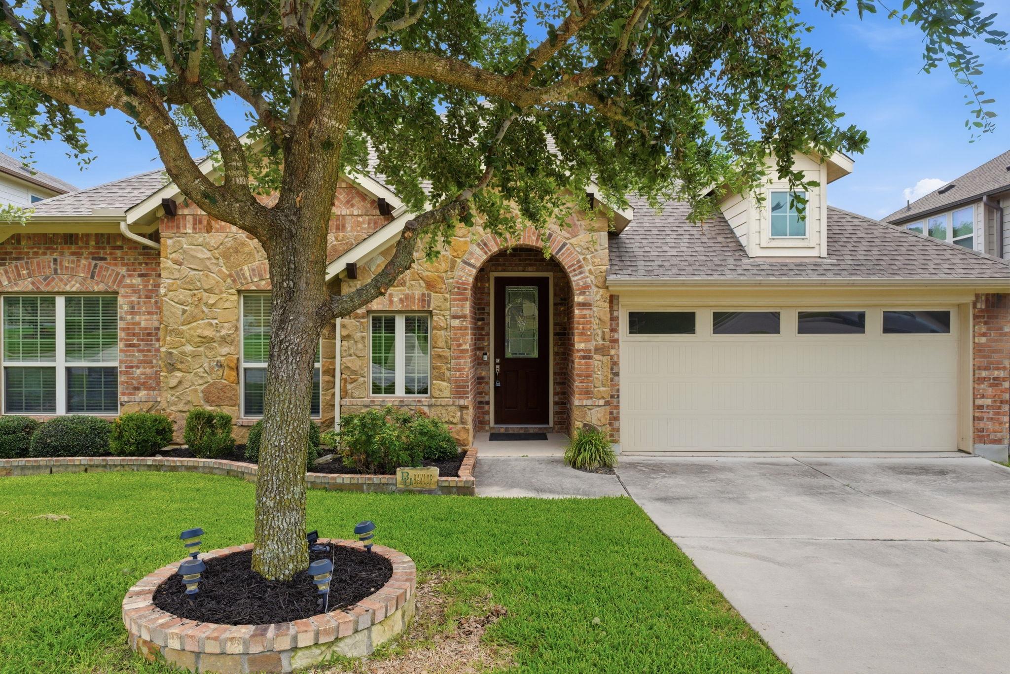 133 Kirkhill St, Hutto, TX 78634
