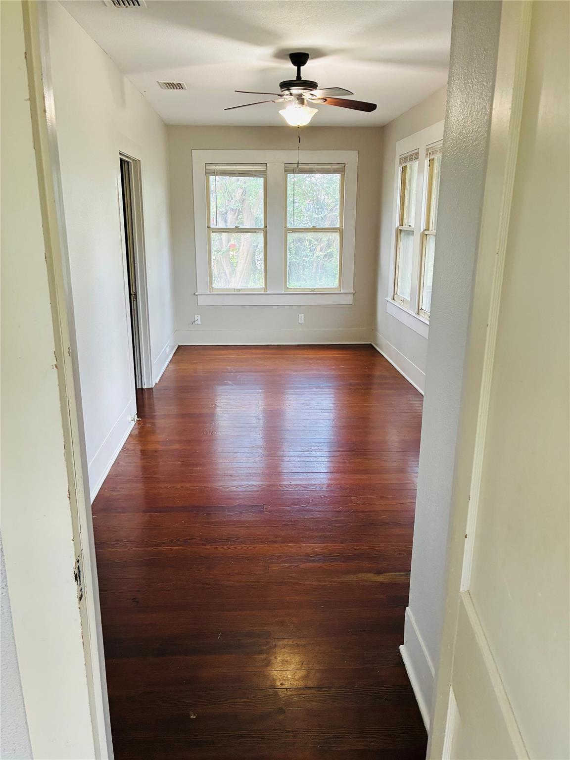 927937 N Franklin St, La Grange, TX 78945