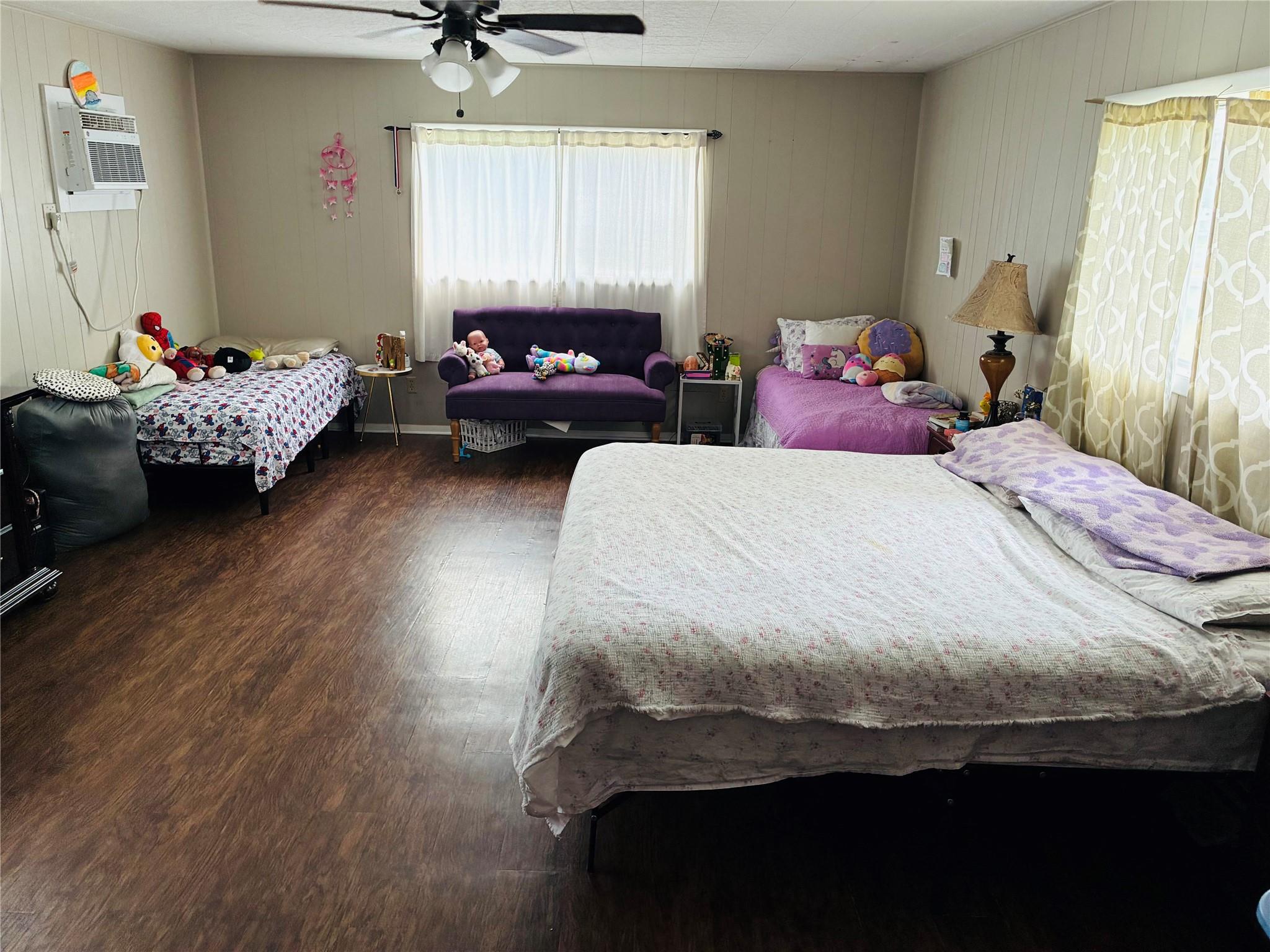 927937 N Franklin St, La Grange, TX 78945