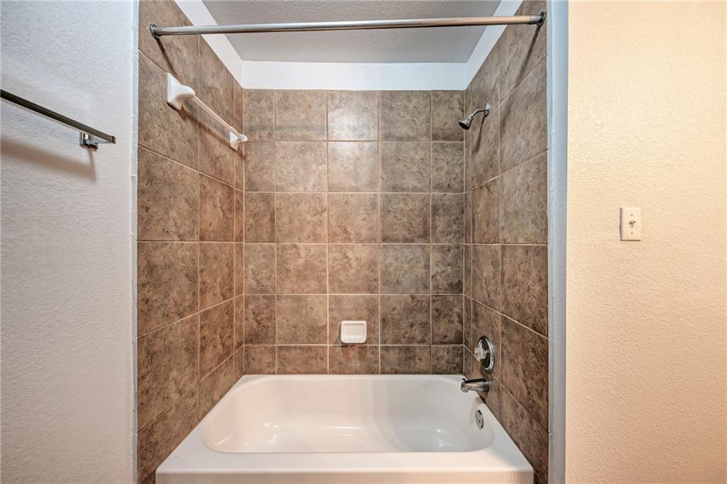 604 Spanish Oak Ter, Round Rock, TX 78681