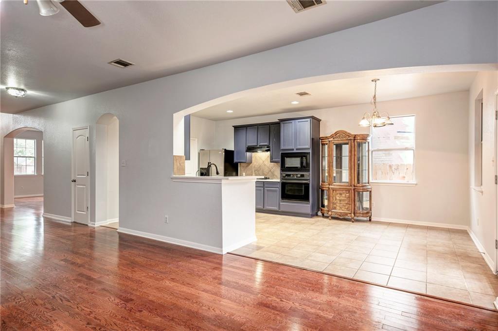 604 Spanish Oak Ter, Round Rock, TX 78681