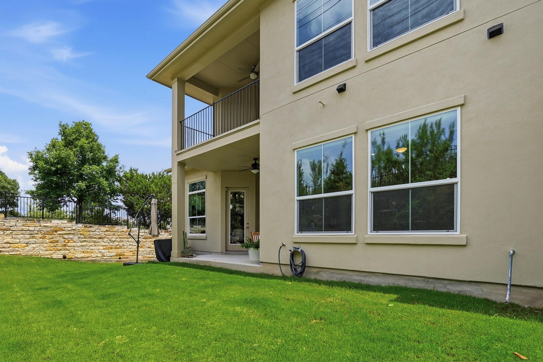 101 Cartwheel Bnd # 52, Austin, TX 78738