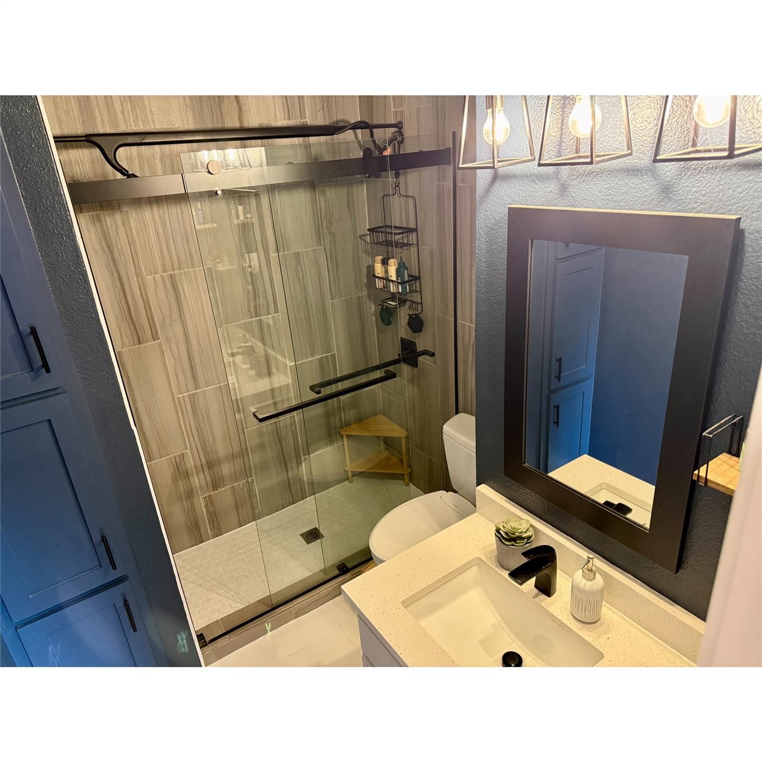 700 Nelray Blvd # 101, Austin, TX 78751