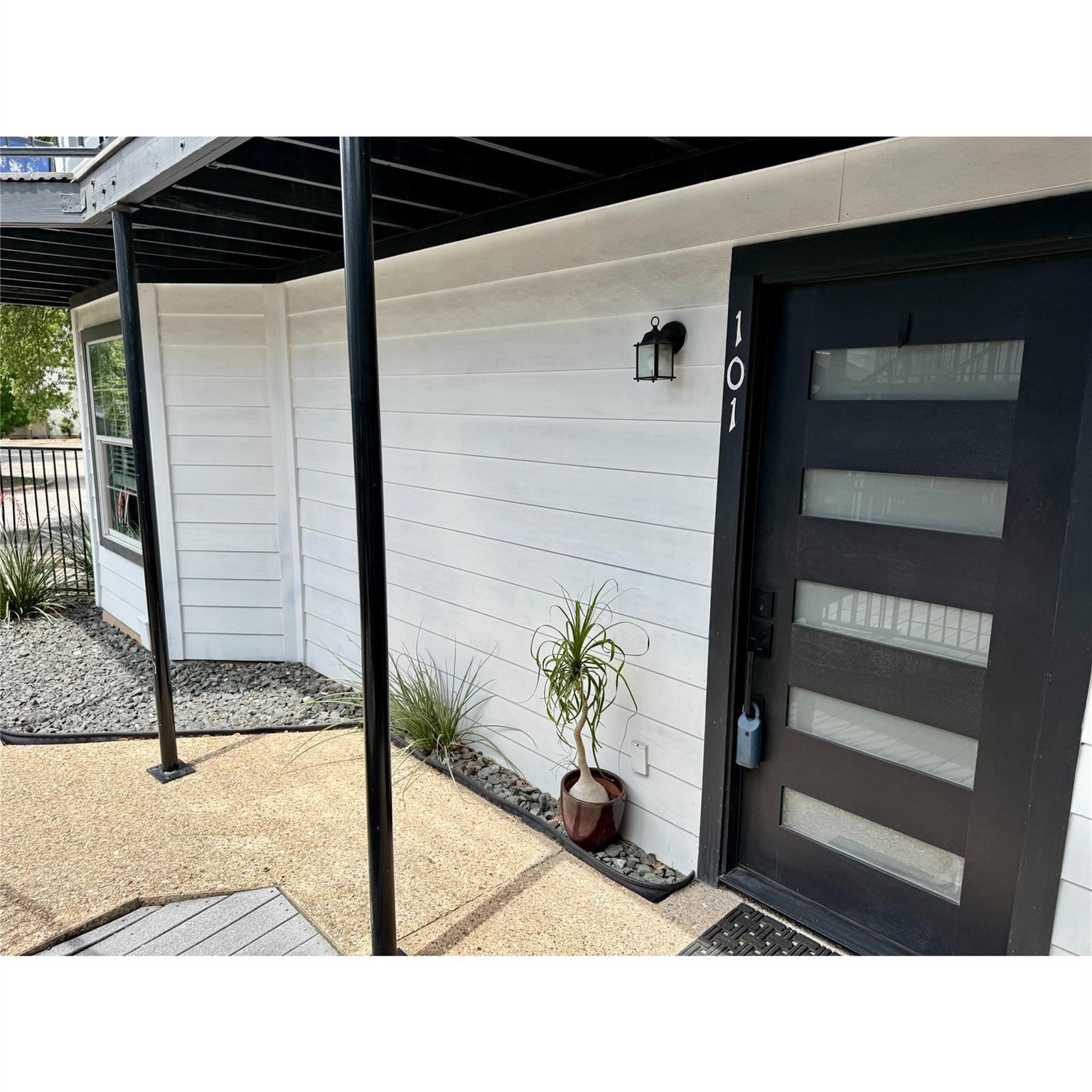 700 Nelray Blvd # 101, Austin, TX 78751