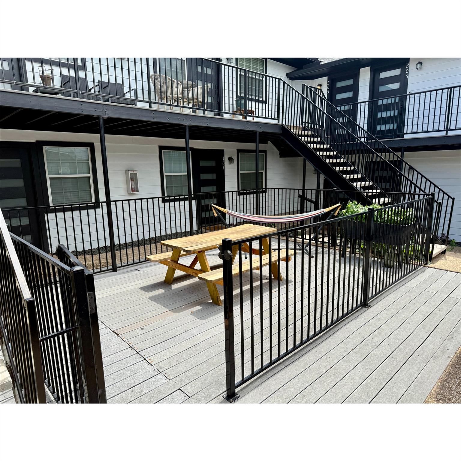 700 Nelray Blvd # 101, Austin, TX 78751