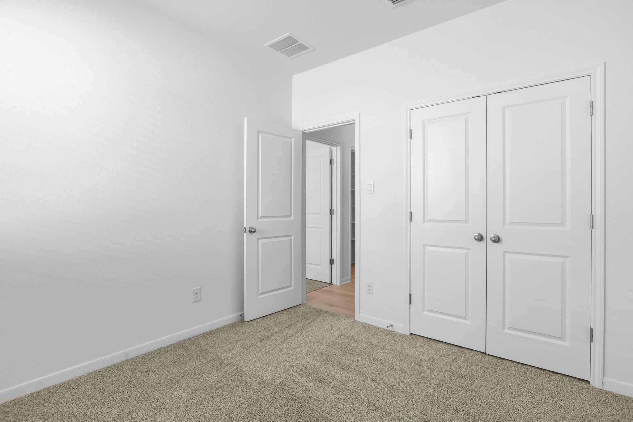 305 Brooks Ranch Dr, Kyle, TX 78640