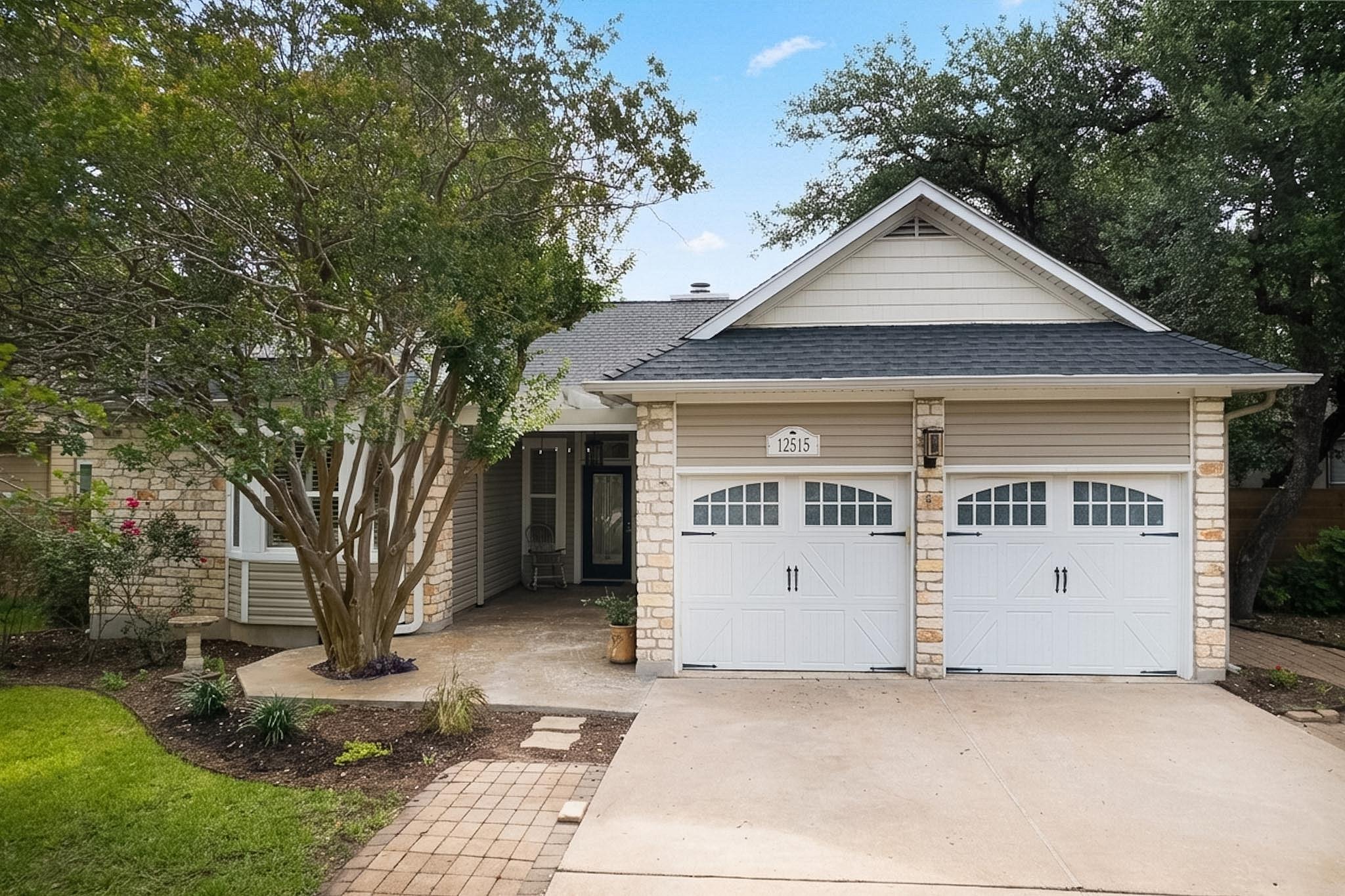 12515 Deer Falls Dr, Austin, TX 78729