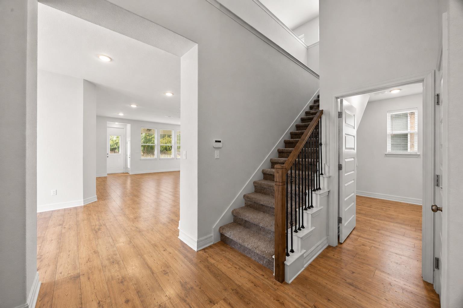 152 High Plains Dr, Georgetown, TX 78628