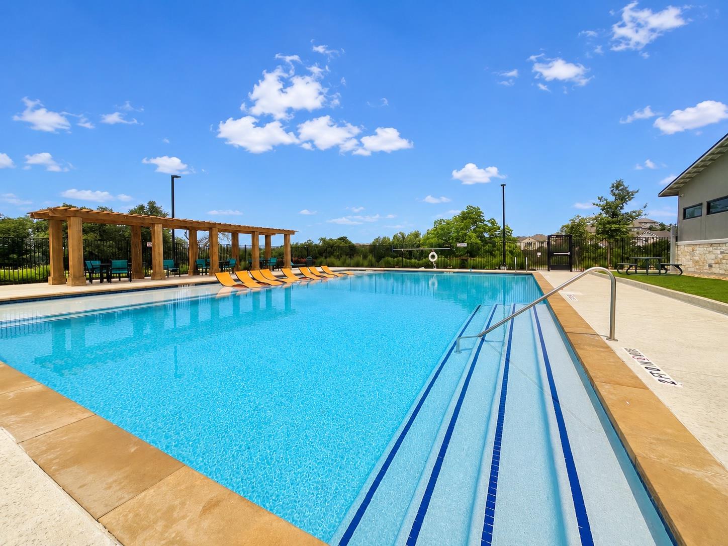 152 High Plains Dr, Georgetown, TX 78628