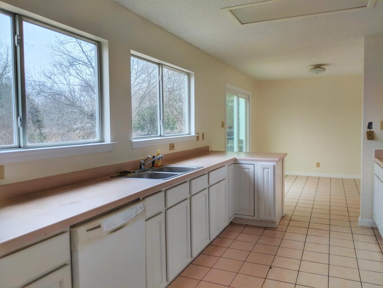 4507 Sherwood Way, San Antonio, TX 78217