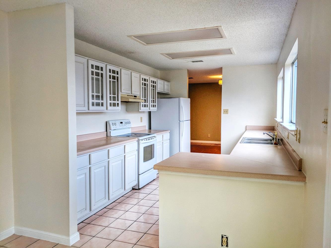 4507 Sherwood Way, San Antonio, TX 78217