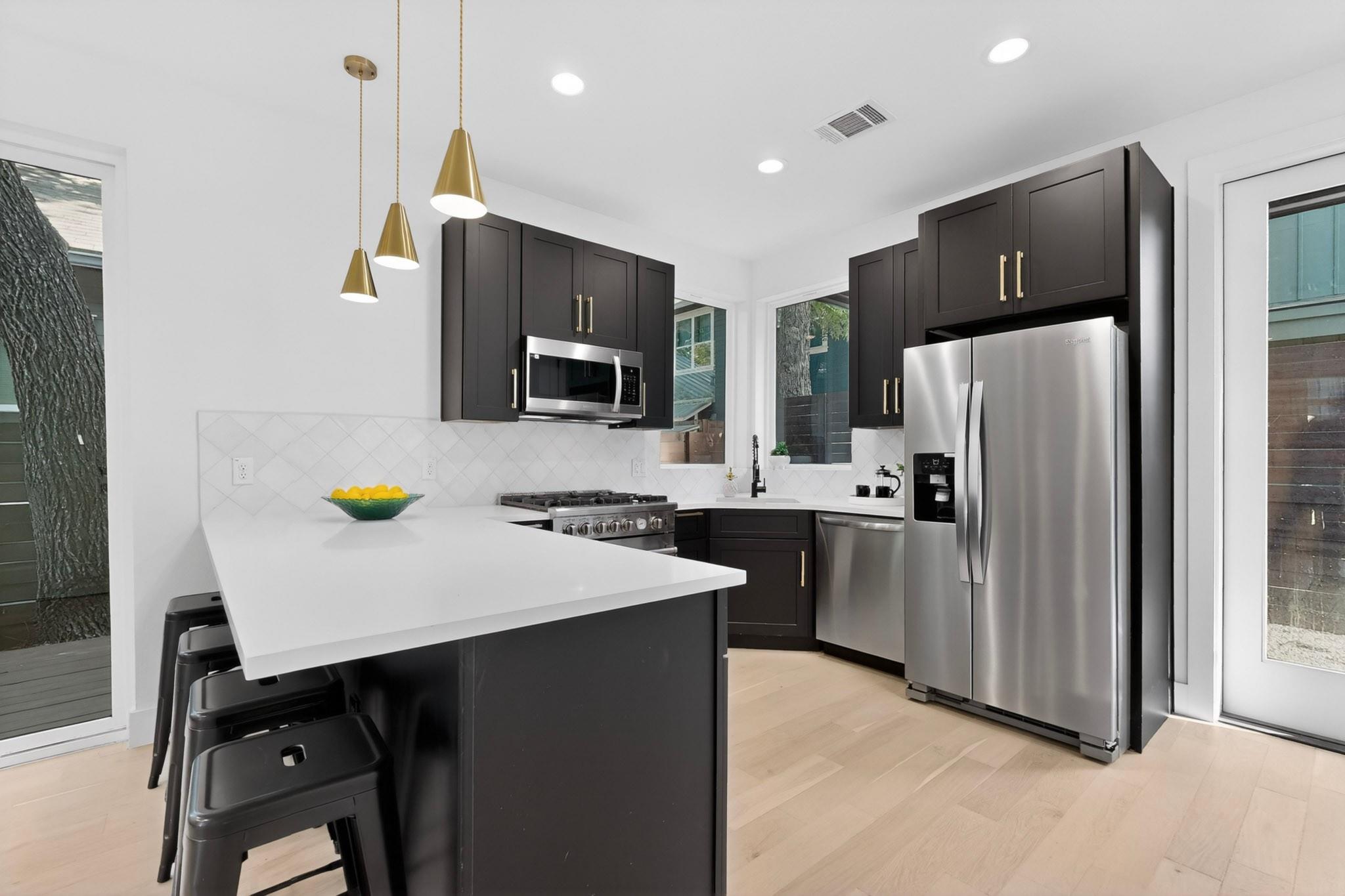 1708 Canterbury St # 2, Austin, TX 78702
