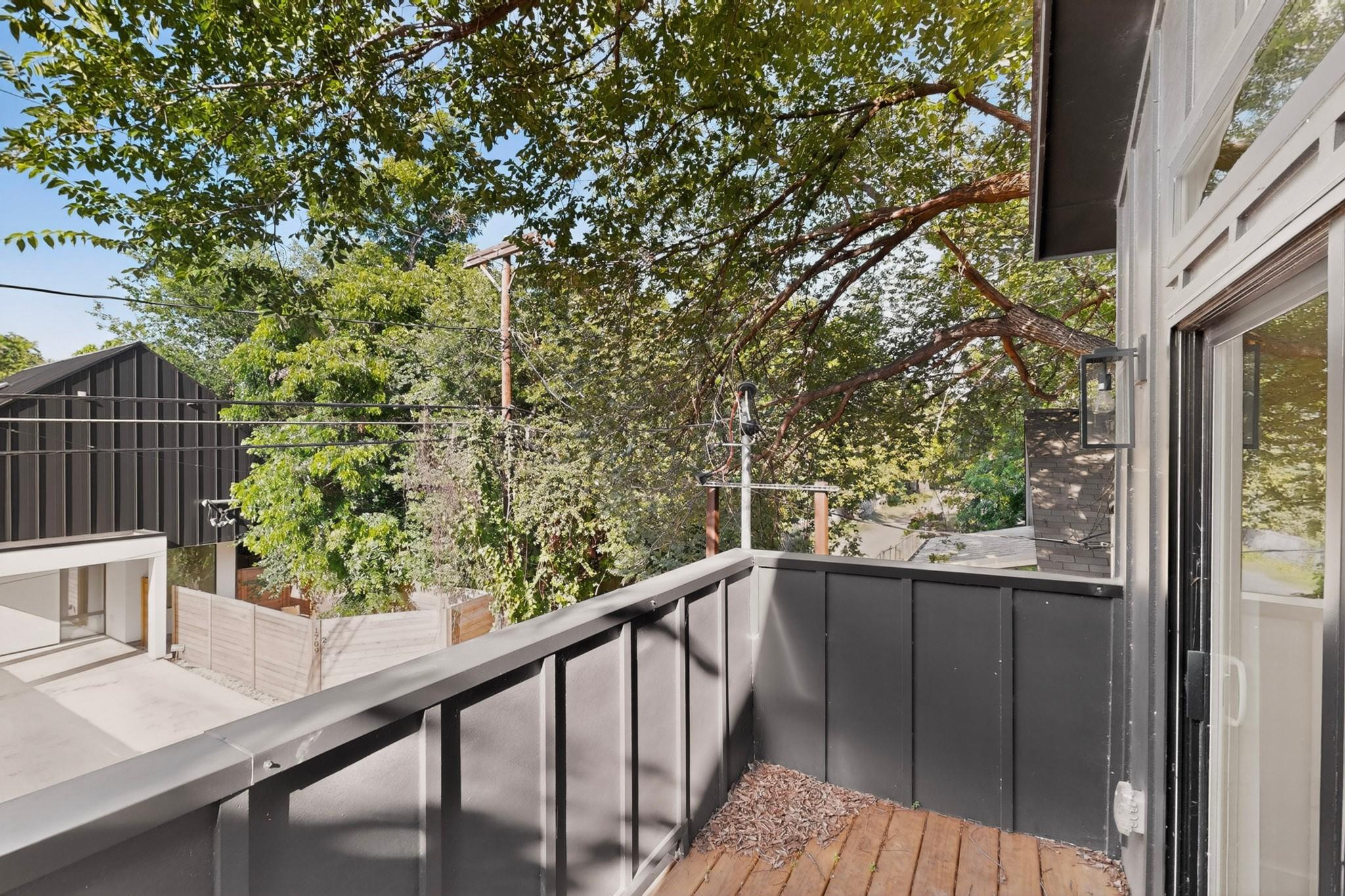 1708 Canterbury St # 2, Austin, TX 78702