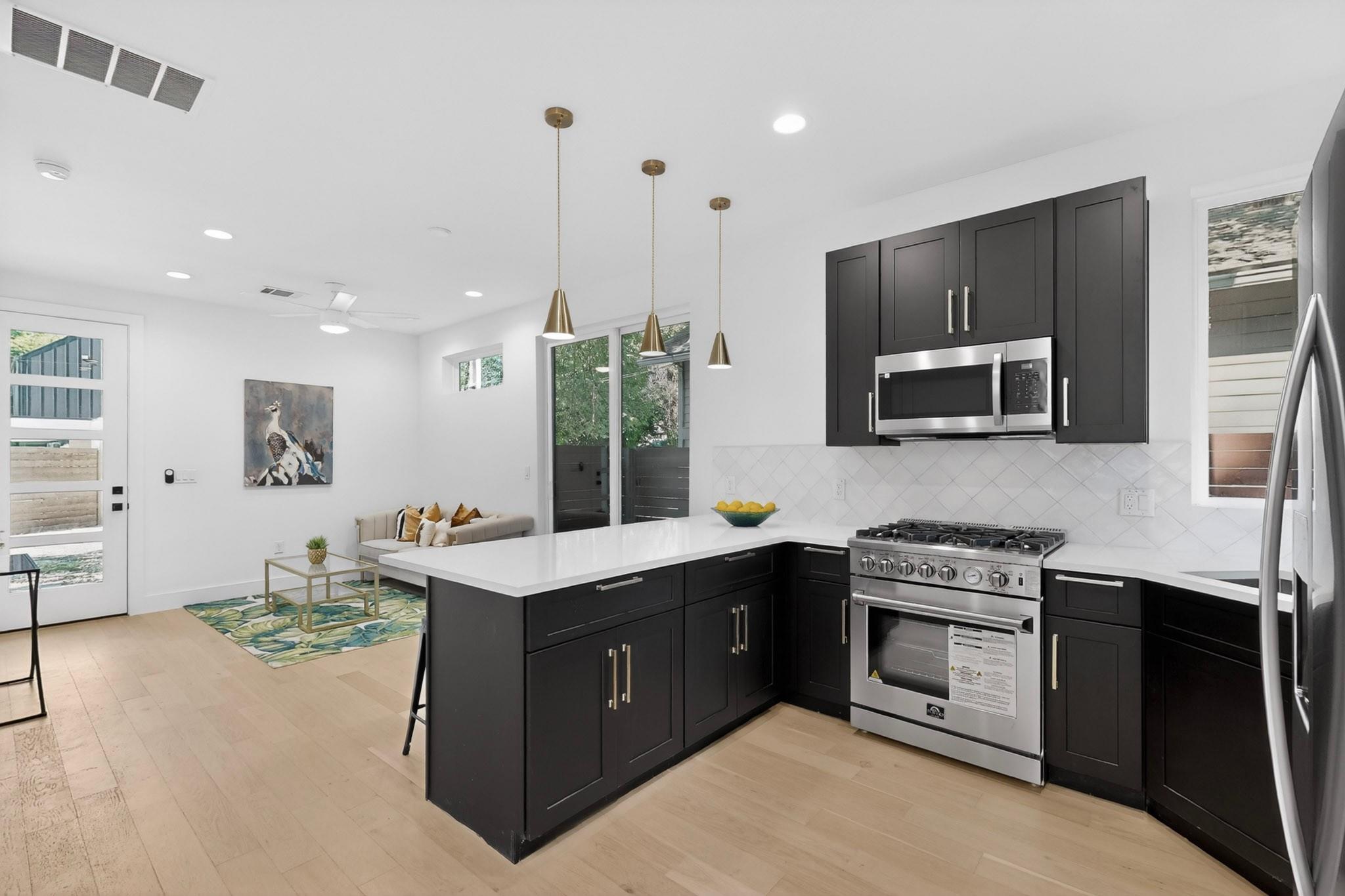 1708 Canterbury St # 2, Austin, TX 78702