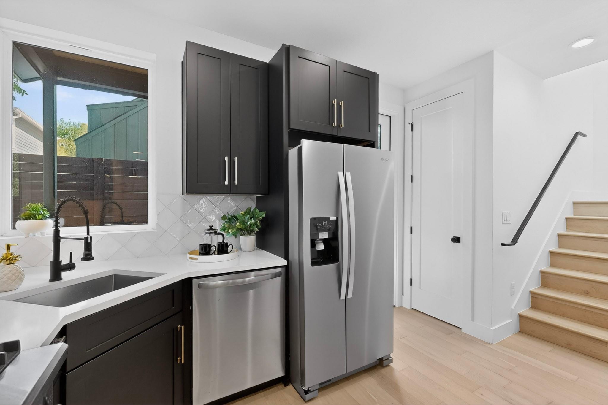 1708 Canterbury St # 2, Austin, TX 78702