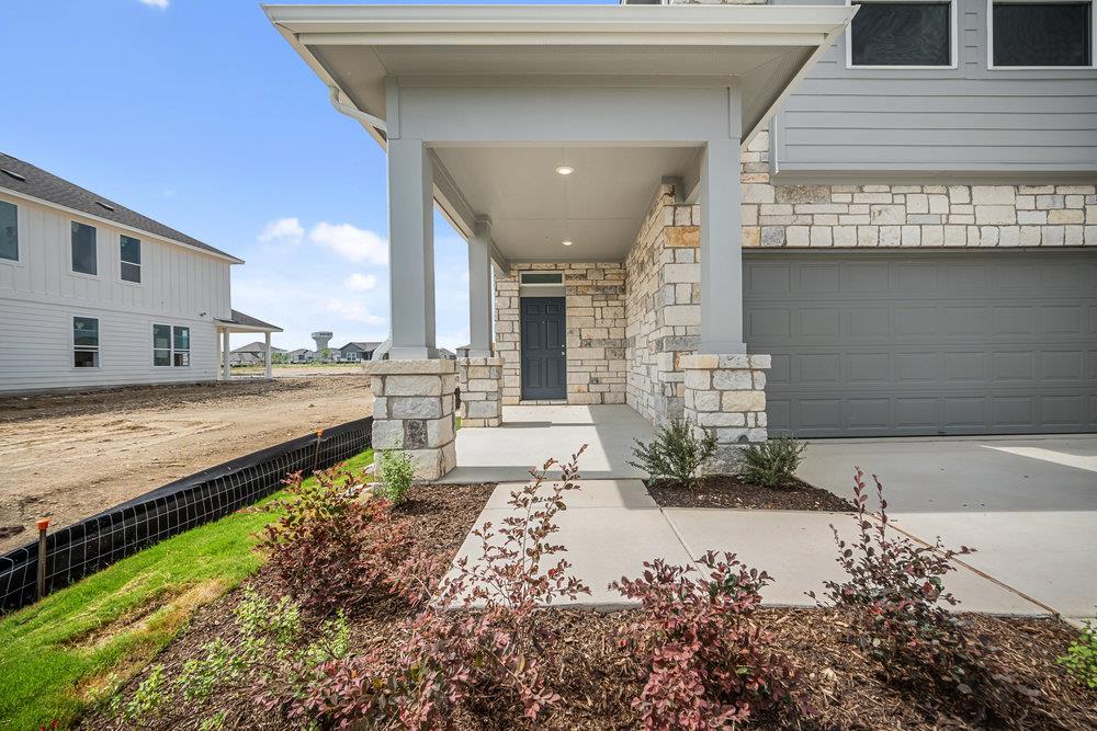 185 Young St, Buda, TX 78610