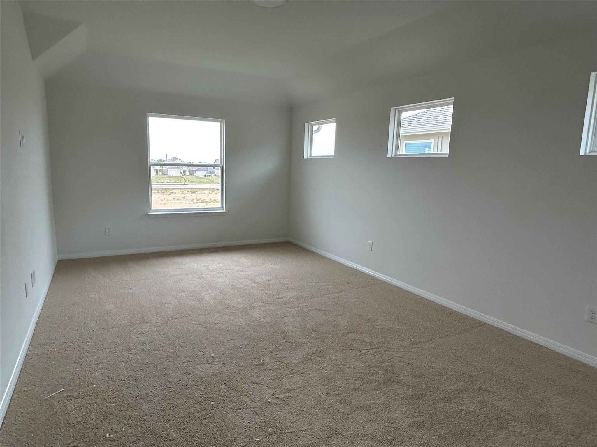 185 Young St, Buda, TX 78610