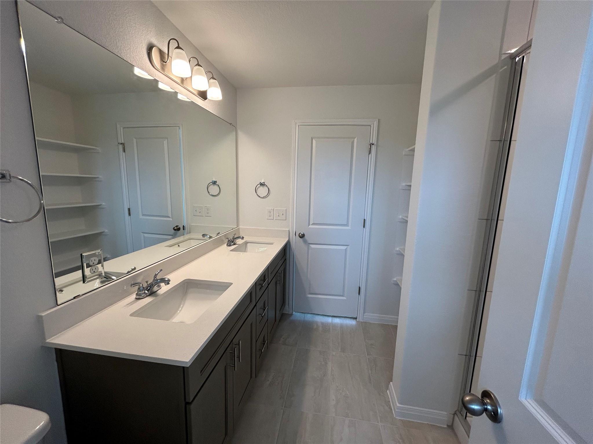 185 Young St, Buda, TX 78610