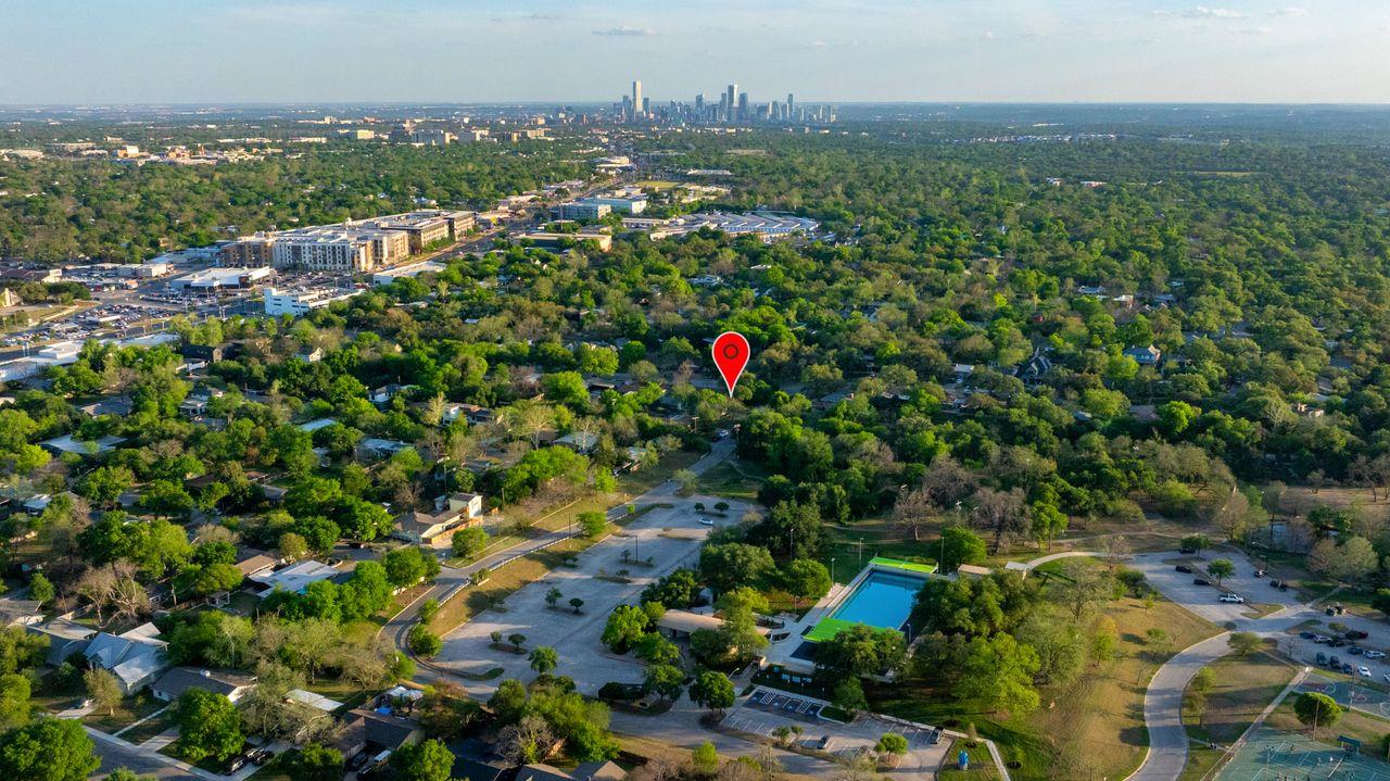 6903 Ardath St, Austin, TX 78757