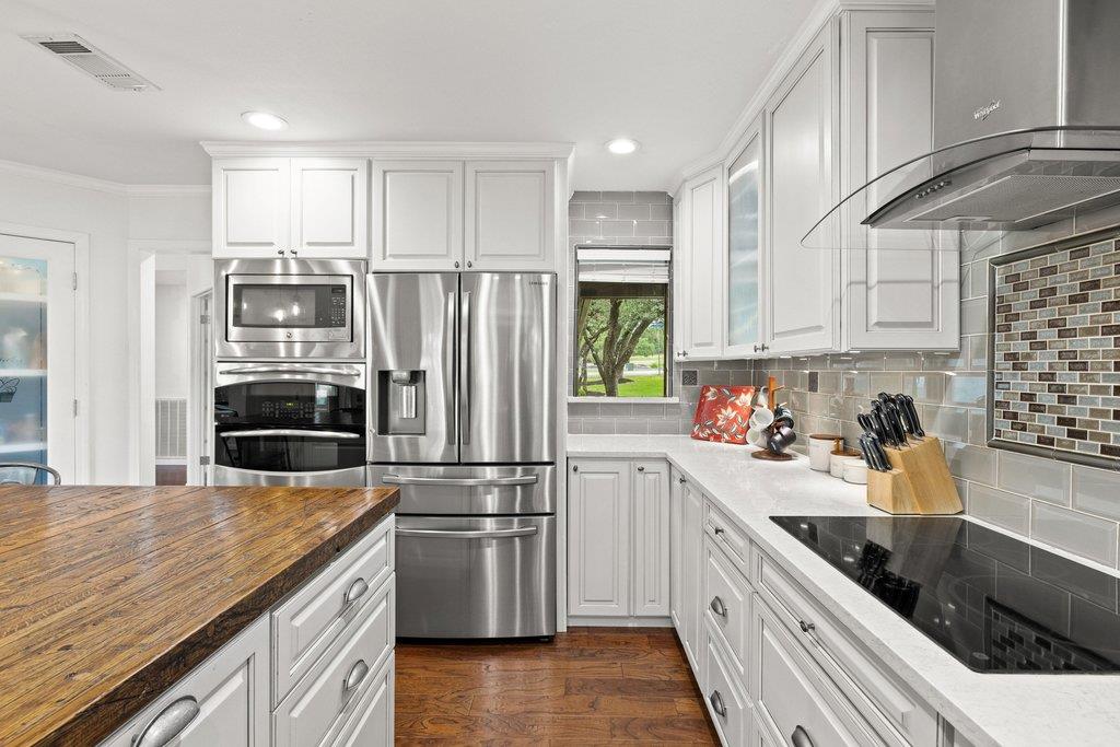 130 Deerfield Cv, Lakeway, TX 78734