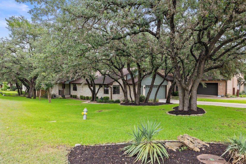 130 Deerfield Cv, Lakeway, TX 78734