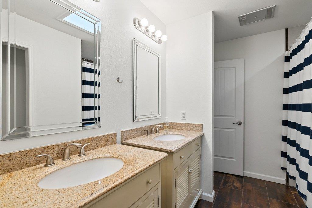 130 Deerfield Cv, Lakeway, TX 78734
