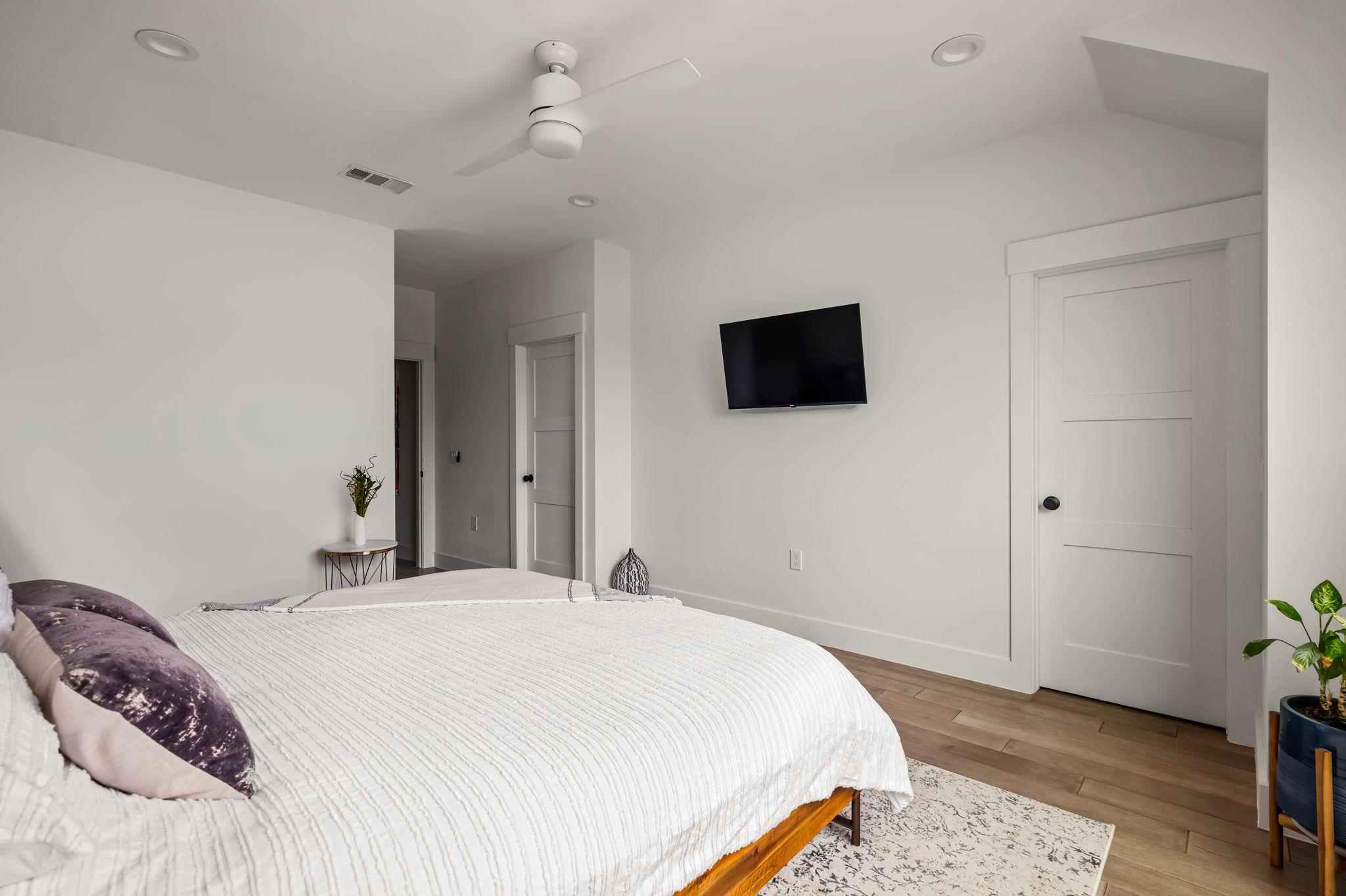 4405 Jinx Ave # 1, Austin, TX 78745