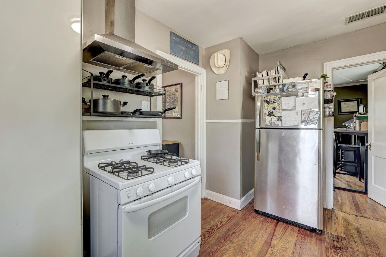 809 E 44th St, Austin, TX 78751