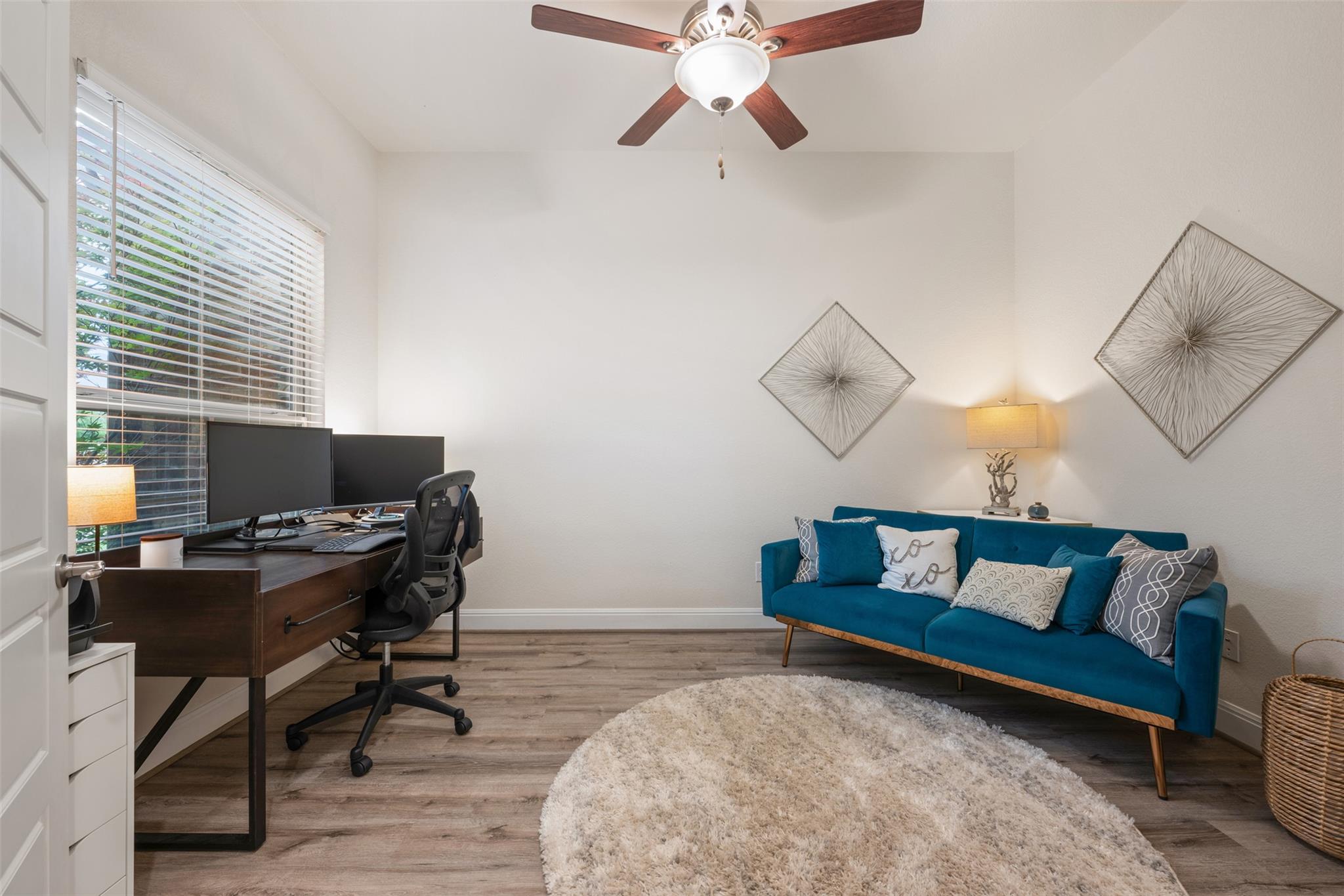 725 Millcreek Ln, Leander, TX 78641